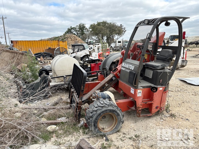 2013 Manitou TMT55HT T3 S2 5500 lb 3x3 Truck Mounted Forklift (Inoperable)