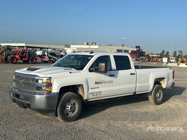 2019 Chevrolet Silverado 2500 HD 4x4 Crew Cab Pickup