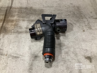 Carleton Life Support Systems 3262033-0102 Regulated Connector