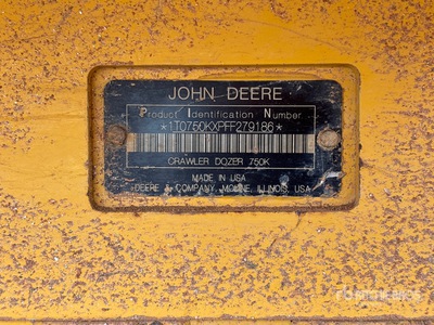 2015 John Deere 750K LGP Bouteur sur chenilles