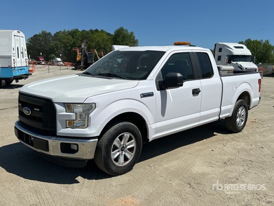 2015 Ford F-150 XL 4x2 Extended Cab Pickup