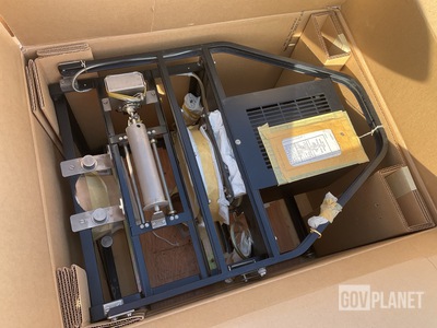 (1) Box of ANUGR1A Receiver Projector Assembly