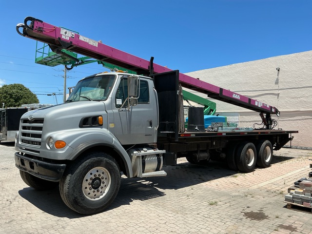 2007 Sterling LT7500 6x4 Flatbed Truck with Conveyor 2007 Sterling LT7500 6x4 Flatbed Truck with Conveyor