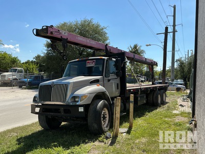 2007 International SF625 Premium 6x4 Flatbed Truck with Conveyor