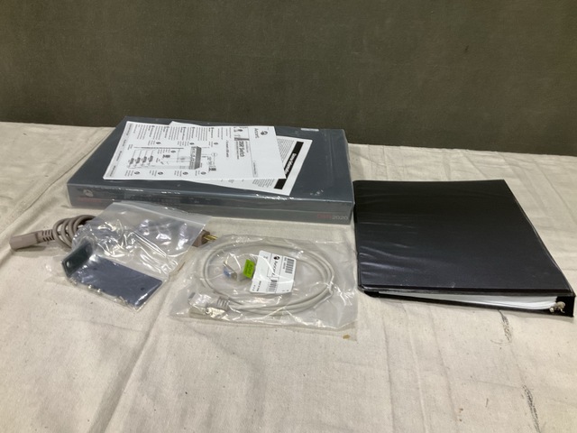 (2) Avocent DSR2020 KVM Over IP Switches (2) Avocent DSR2020 KVM Over IP Switches