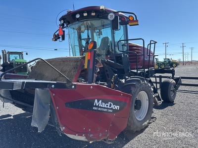2017 MacDon M1240 16 ft Swather Windrower
