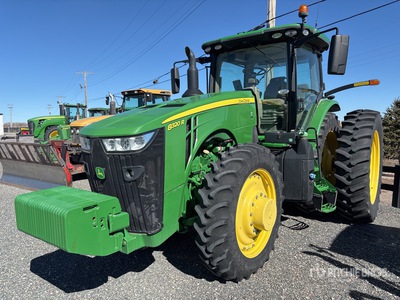2018 John Deere 8320R Tracteur agricole 4WD