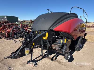 2017 Case IH LB434P XL Big 梱包機