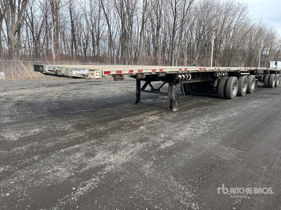 2014 Manac 28 ft Tri/A B-Train Lead Flatbed Trailer