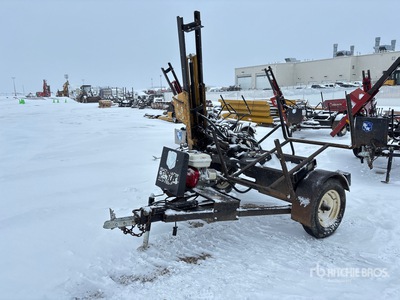 2010 Ezee-On 2400 S/A Post Pounder