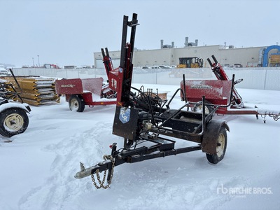 2016 Farm King S/A Post Pounder