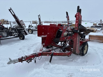 2013 Wheatheart S/A Post Pounder
