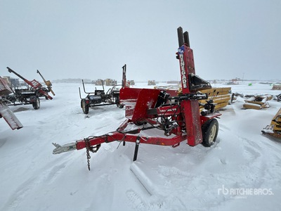 2018 Wheatheart Renegade S/A Post Pounder