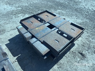 Quantity of Kit Containers Attachment Mounting Plate (Unused)