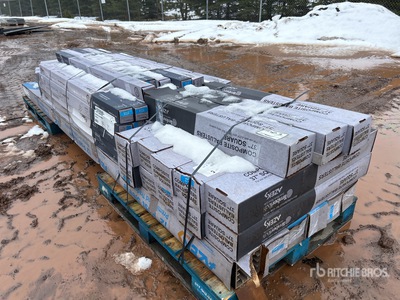 Quantity of 6 ft Radiance Rail Top Rail (Unused)