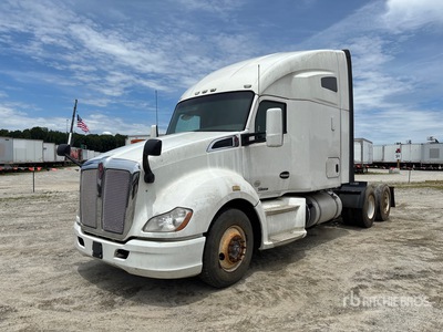 2017 Kenworth T680 6x4 T/A Sleeper Truck Tractor