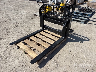 JBX 4000 48 in スキッドステア用フォーク (Unused)