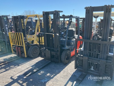 2019 Toyota 8FGU25 4500 lb Forklift