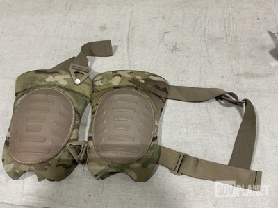 (290) Knee Pad Systems