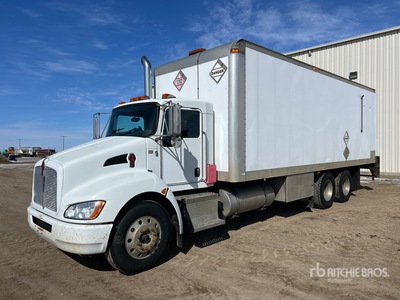 2008 Kenworth T300 6x4 Van Truck