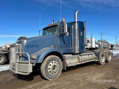 2010 Kenworth T800 6x4 T/A Sleeper Truck Tractor