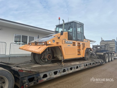 2014 Case PT240 Compacteur pneumatique