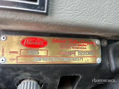 2005 Peterbilt 330 4x2 Fuel Truck