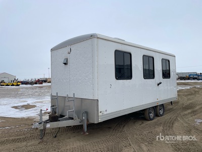 2011 Wells Cargo 20 ft T/A Asphalt Lab Kastenanhänger