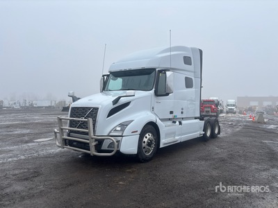 2022 Volvo VNL 6x4 T/A Sleeper Truck Tractor