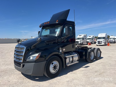 2020 Freightliner Cascadia 126 6x4 Cabeza Tractora Cabina Corta
