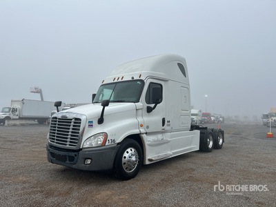 2017 Freightliner Cascadia 125 6x2 T/A Sleeper Truck Tractor