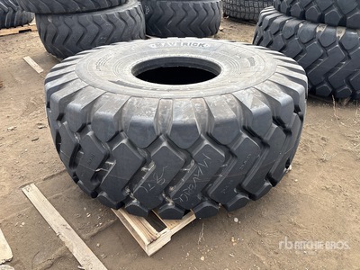 Maverick 29.5-25 Tires (Unused)