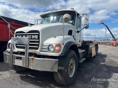 2005 Mack CV713 Granite Cabina con cuccetta per trattore stradale