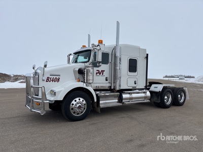 2013 Kenworth T800 6x4 T/A Sleeper Truck Tractor