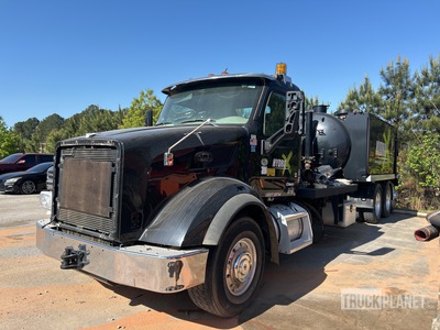 2021 Aqua-tech / XVAC X-13 on 2020 Peterbilt 567 8x4 Vacuum Tanker Truck