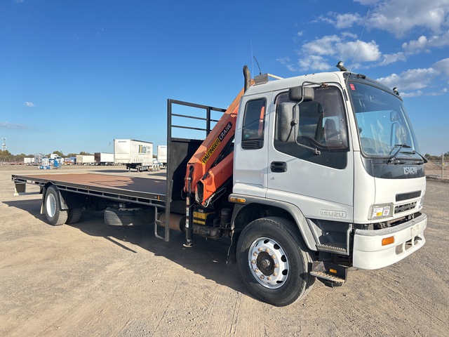2006 Isuzu FVR900 4x2 w/ 2006 Palfinger PK10000 Table Top Truck w/Crane 2006 Isuzu FVR900 4x2 w/ 2006 Palfinger PK10000 Table Top Truck w/Crane