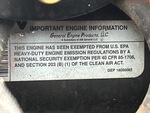 Engine with Étiquette de contrôle des émissions