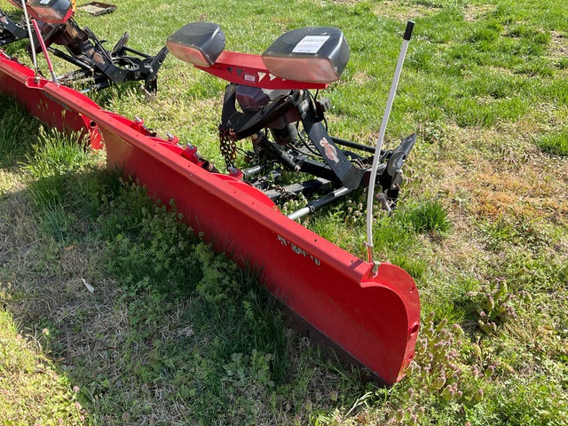 Western 8 ft 2 Way Snow Plow