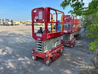 2019 MEC MICRO 19 Electric Scissor Lift