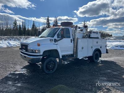 2006 GMC C5500 4x4 Camion de service