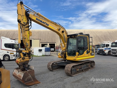 2016 Komatsu PC130-8 Pelle Hydraulique sur Chenilles