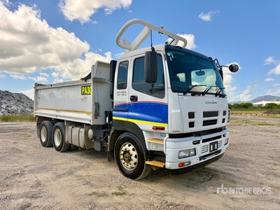 2018 Isuzu CXZ Giga 6x4 T/A Dump Truck