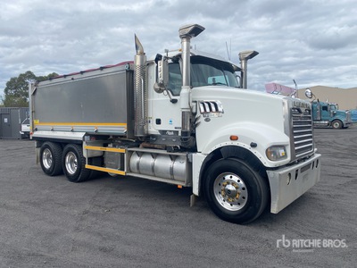 2017 Mack CMHR Trident 6x4 Autocarro ribaltabile 2 assi