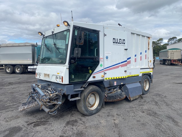 2014 Dulevo 5000 Evolution Sweeper Truck
