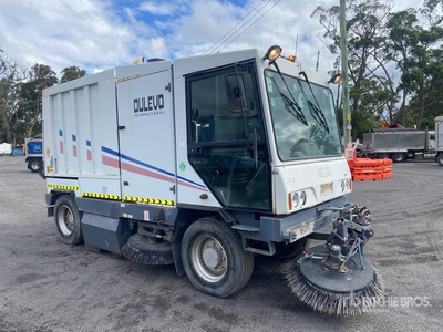 2014 Dulevo 5000 Evolution Sweeper Truck