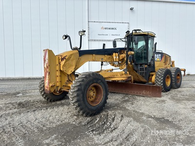 2013 Cat 14M Niveleuse motorisé