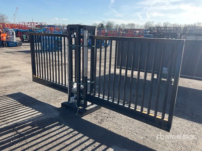 2025 Clonmore XPF13S 4000 mm x 1400 mm Steel Einfahrtstor (Unused)