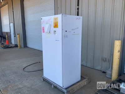 Lab-Line Instruments FRIGID-CAB 3552 Explosion Proof Refrigerator