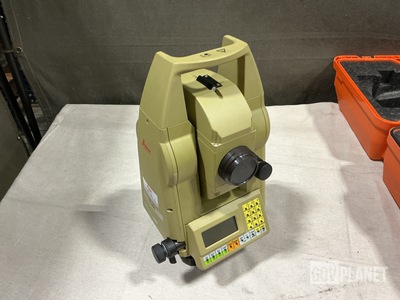 Leica TC805 Total Station Calibrated