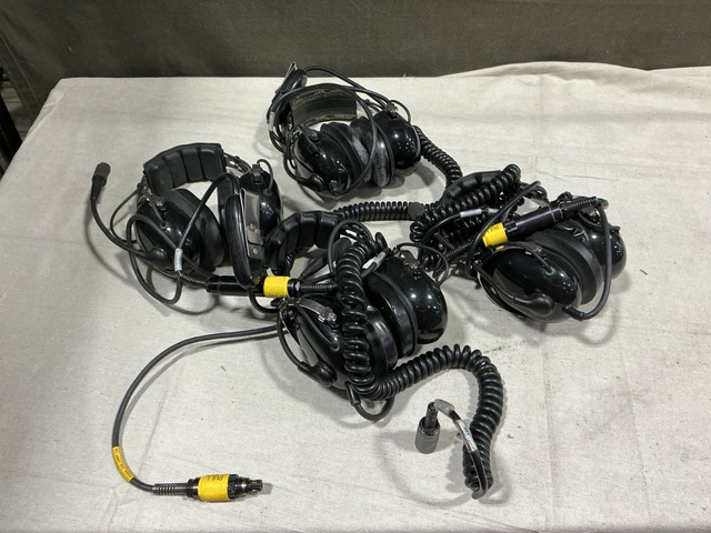 (4) David Clark 40853G-03 Headsets (4) David Clark 40853G-03 Headsets